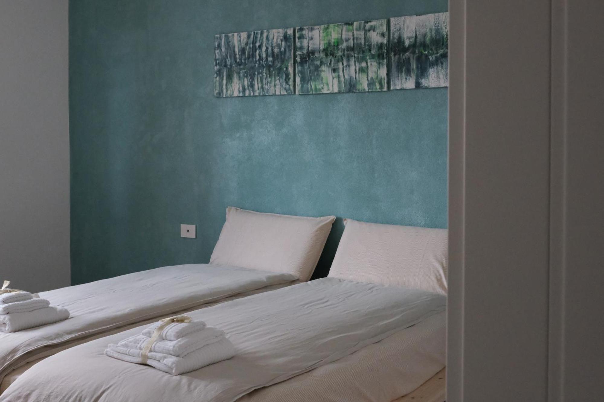 B&B Colori Del Lago Brebbia Luaran gambar